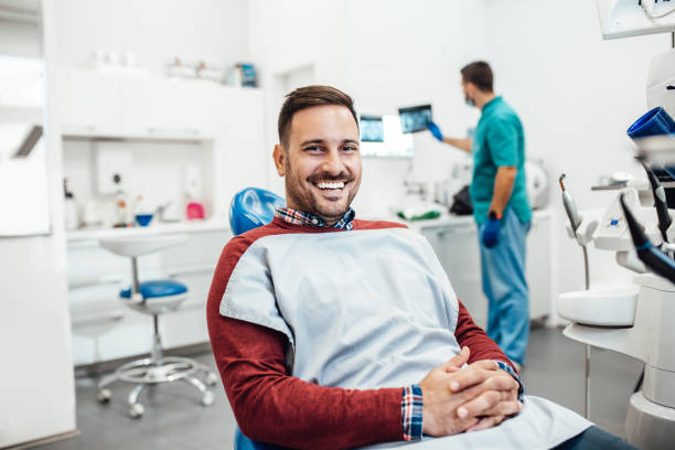 Emergency Dental Services in Millis Clicquot, MA
